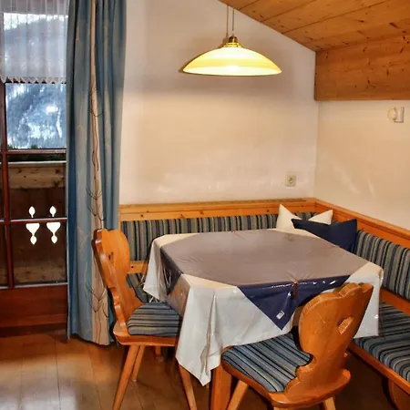 Josef Und Alexandra Ganner *